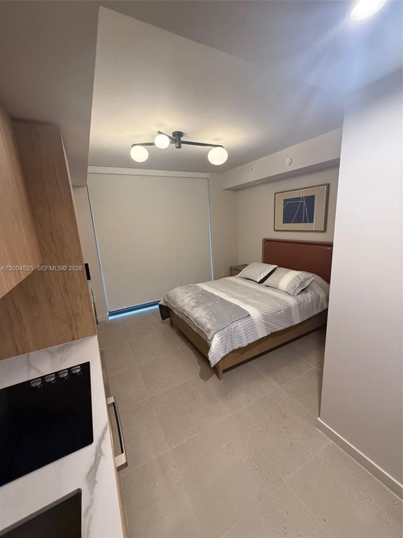 11 NE 6th St, Unit 706, Miami, FL 33132 Photo