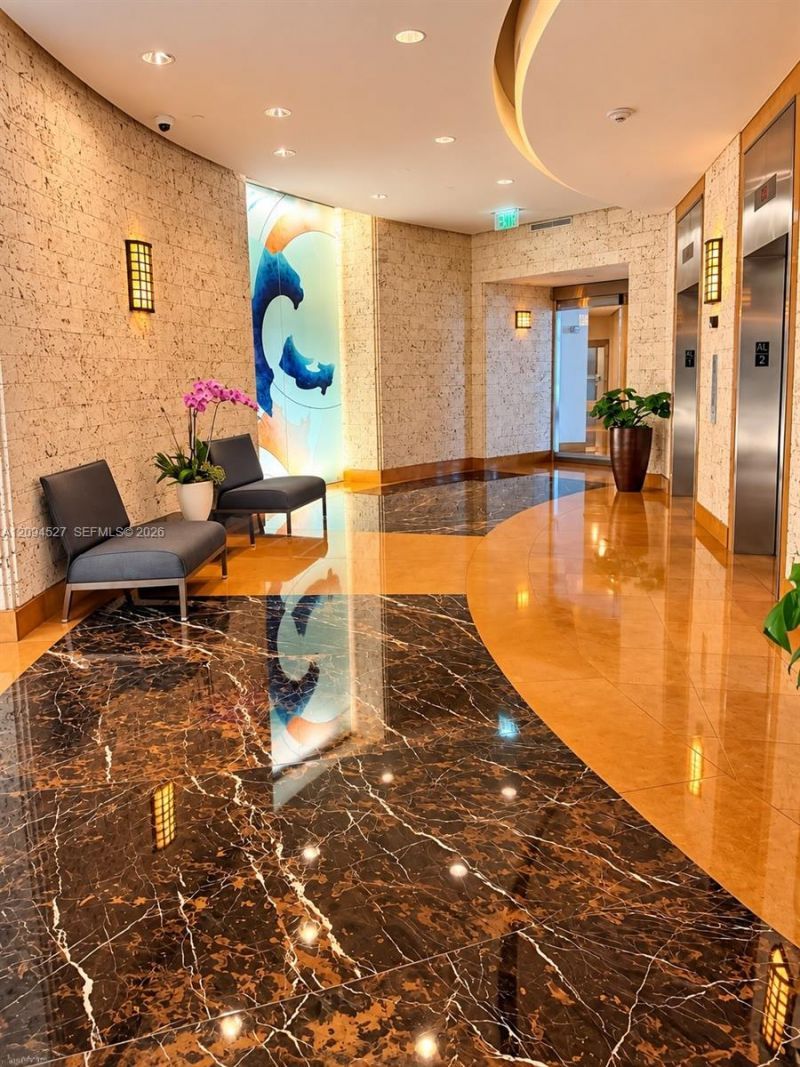 801 Brickell Key Blvd, Unit 2108, Miami, FL 33131 Photo