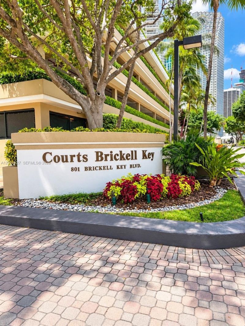 801 Brickell Key Blvd, Unit 2108, Miami, FL 33131 Photo