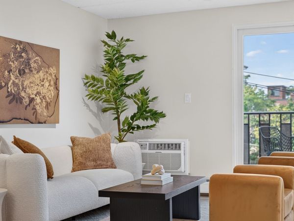12-16 Ellery St, Unit 303, Cambridge, MA 02138