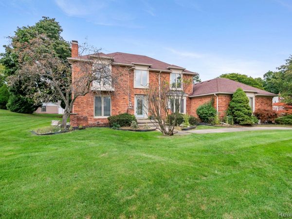 5460 Walnut Knoll Court , West Bloomfield Township, Mi 48323
