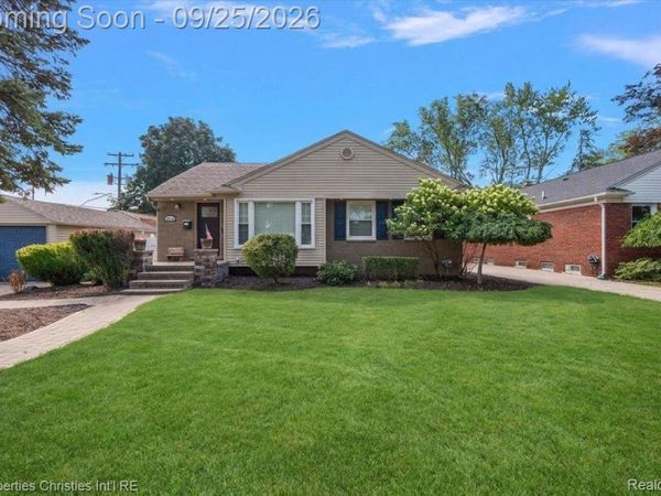 3615 Rockingham Road, Royal Oak, Mi 48073