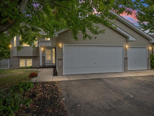 1825 Lupine Drive, Hudson, WI 54016