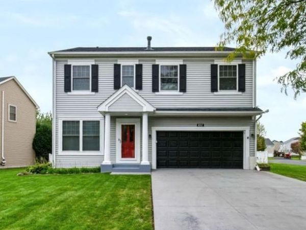 8547 Kirkwood Lane N, Maple Grove, MN 55369