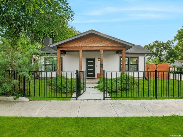 1006 S Pine Street, San Antonio, TX 78210