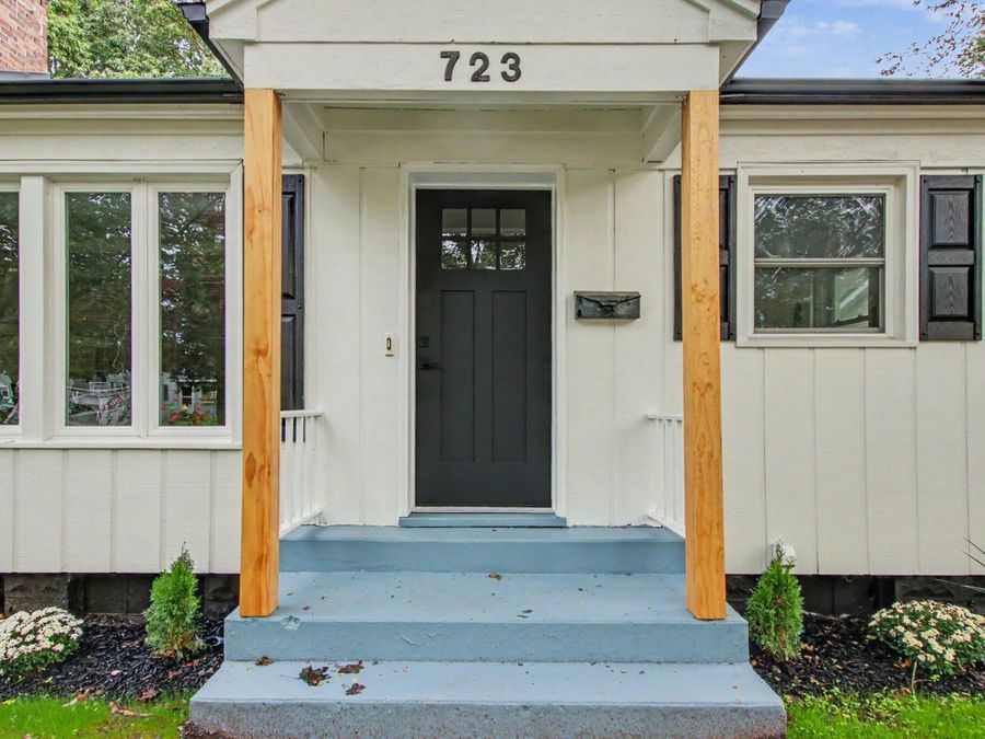 Property Image 6