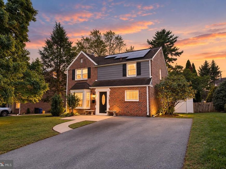 1638 Surrey Lane, Havertown, PA 19083 Main Photo