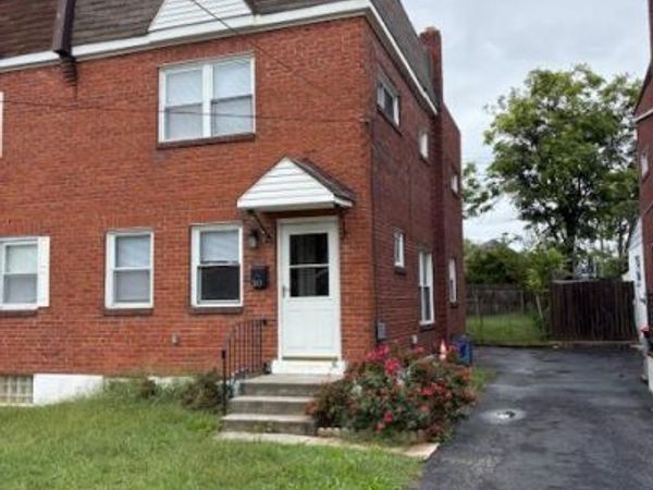 30 W PARKWAY AVENUE , CHESTER, PA 19013