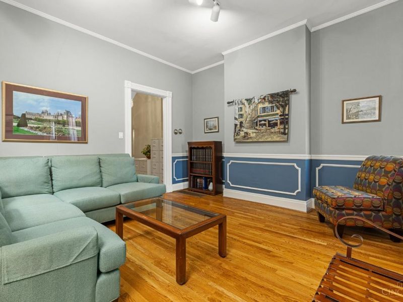 20 W Ninth Street, Cincinnati, OH 45202 Photo 8