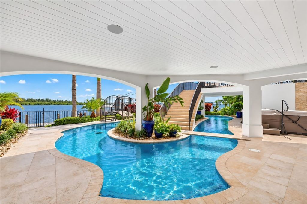 1 Sailfish Road , Vero Beach, FL 32960 Photo