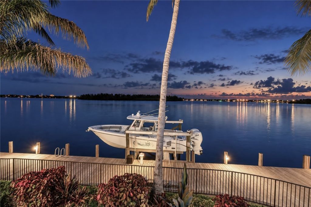 1 Sailfish Road , Vero Beach, FL 32960 Photo