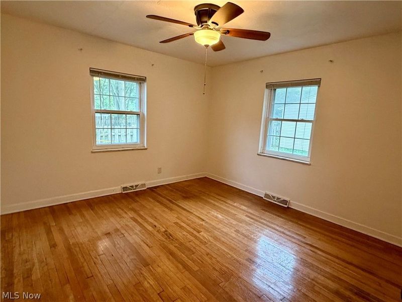 6956 Columbia Road, Olmsted Township, OH 44138 Photo 15