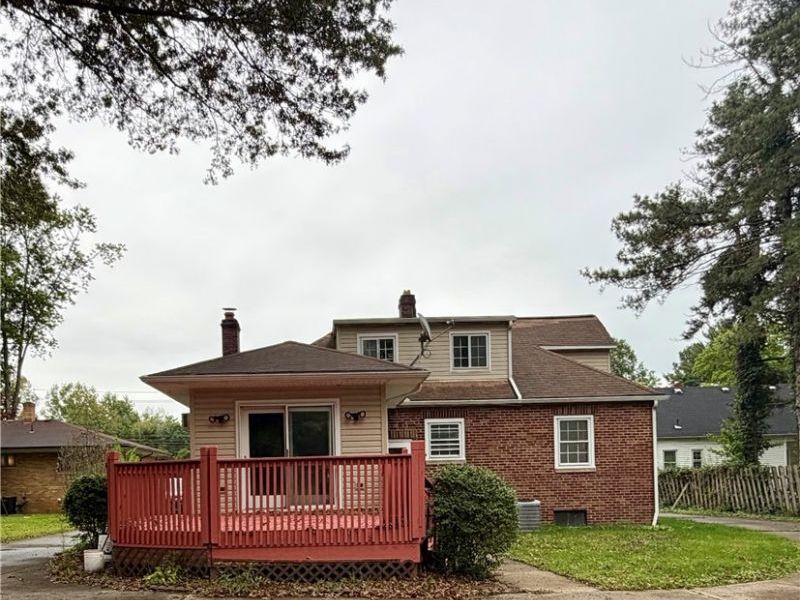 6956 Columbia Road, Olmsted Township, OH 44138 Photo 4