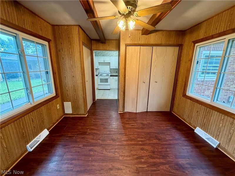 6956 Columbia Road, Olmsted Township, OH 44138 Photo 9