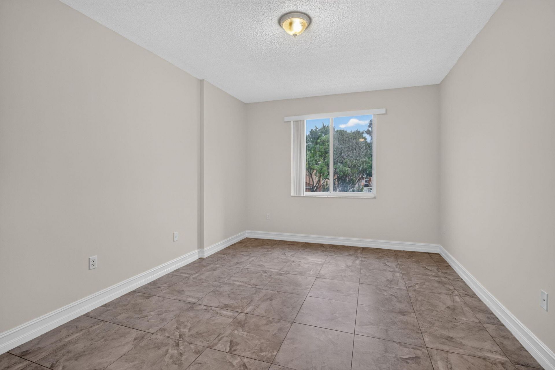 6960 SW 39th Street, Unit 207e, Davie, FL 33314 Photo