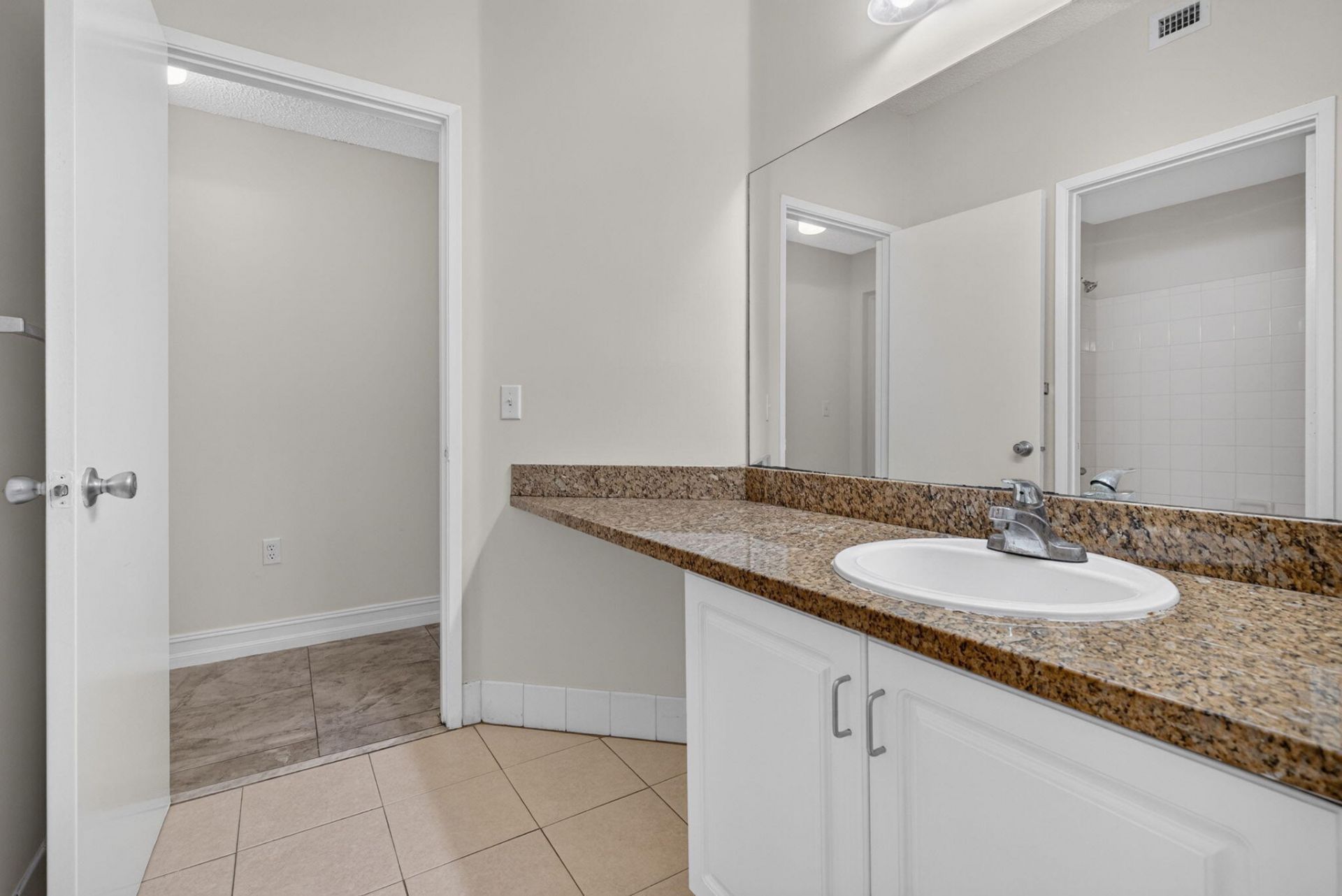 6960 SW 39th Street, Unit 207e, Davie, FL 33314 Photo