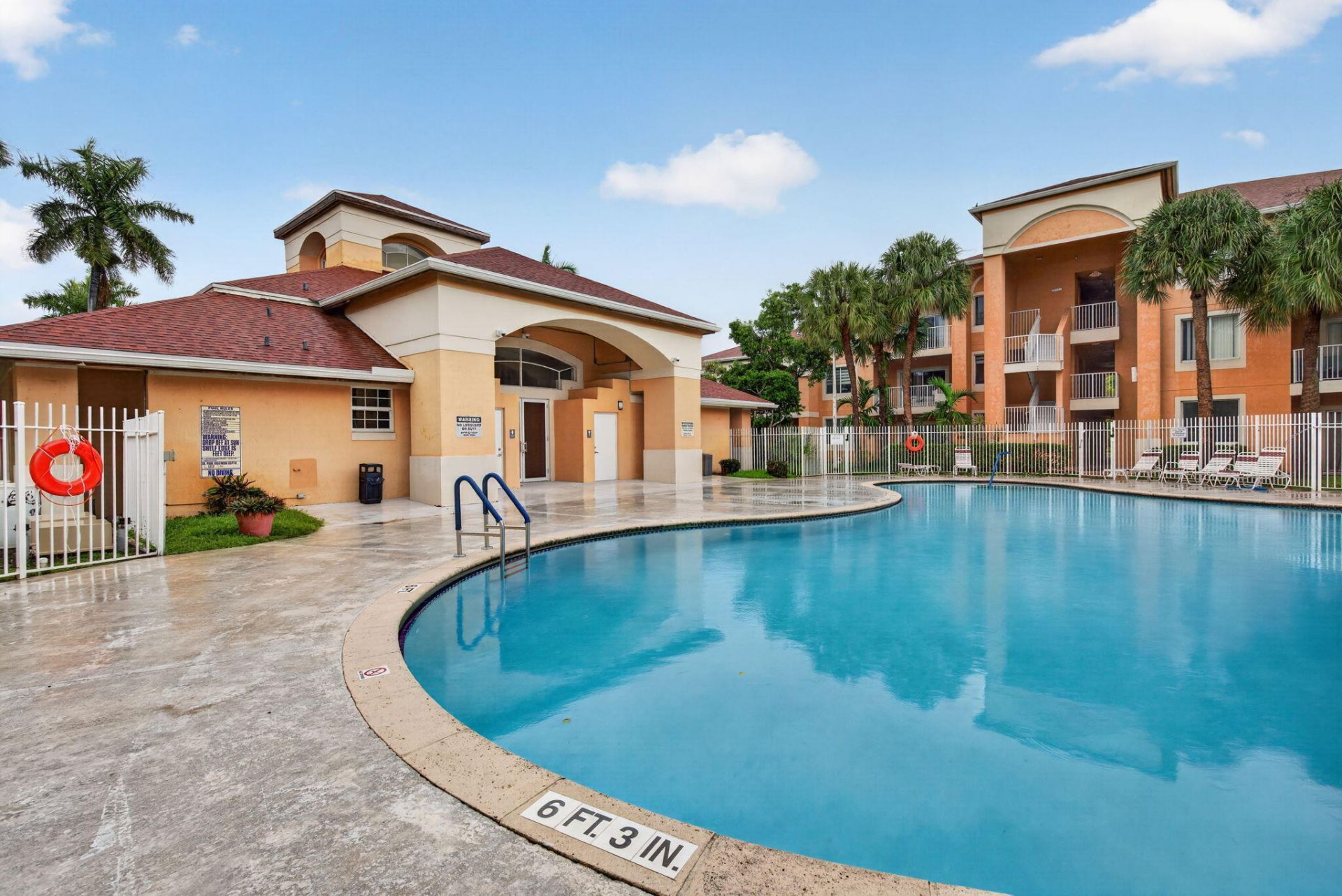 6960 SW 39th Street, Unit 207e, Davie, FL 33314 Photo