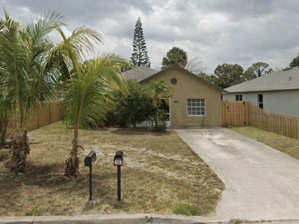 6774 4th Street, Jupiter, FL 33458