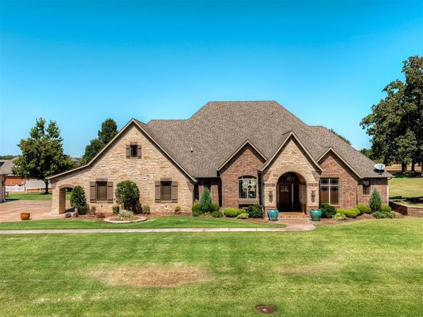 5950 Cox Canyon Drive, Guthrie, OK 73044