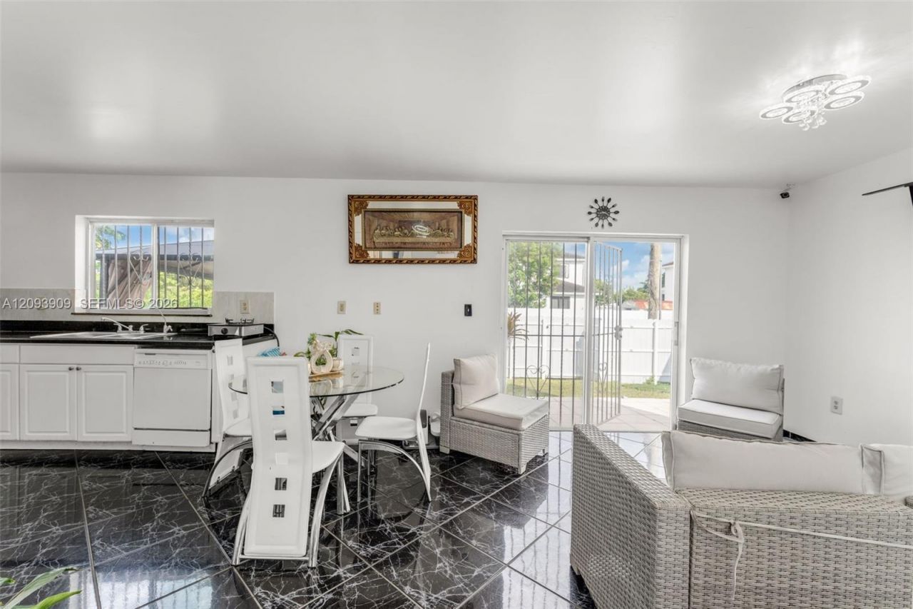 15815 SW 299th Ter , Homestead, FL 33033 Photo