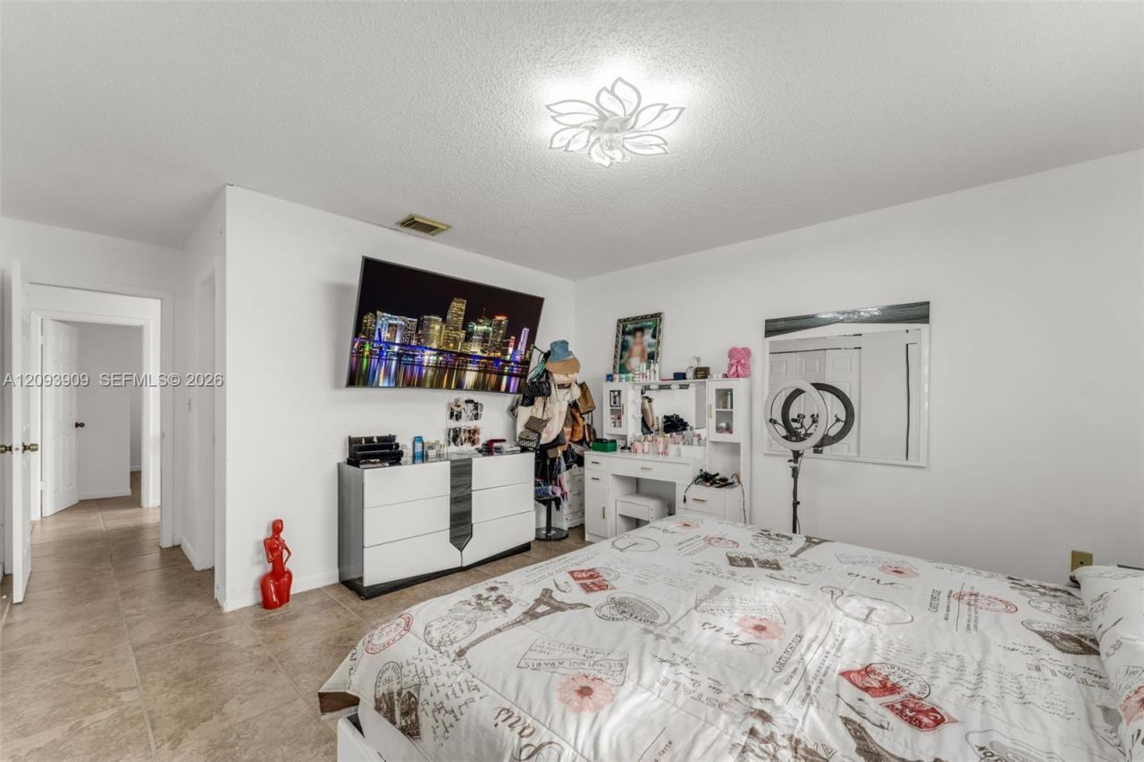 15815 SW 299th Ter , Homestead, FL 33033 Photo