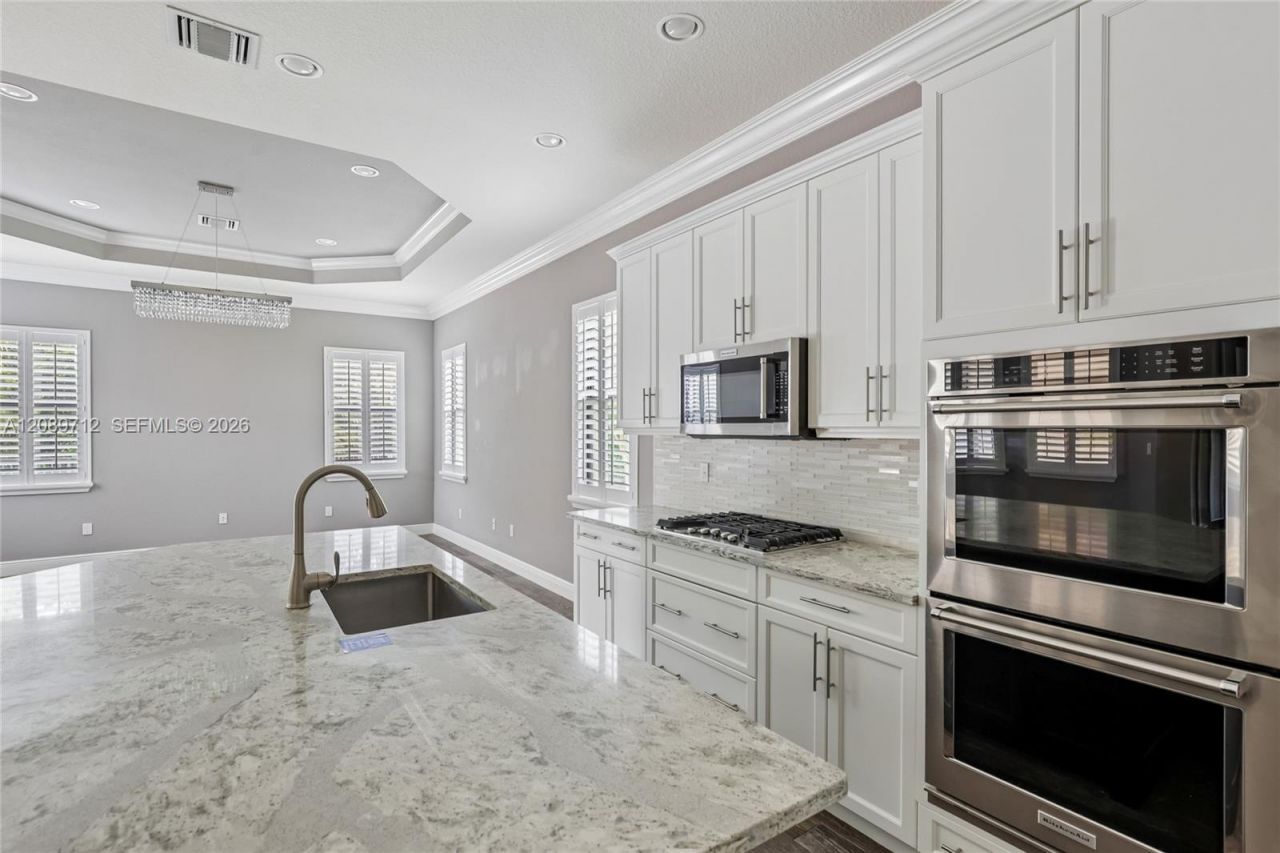 7990 NW 112th Ter, Parkland, FL 33076 Photo