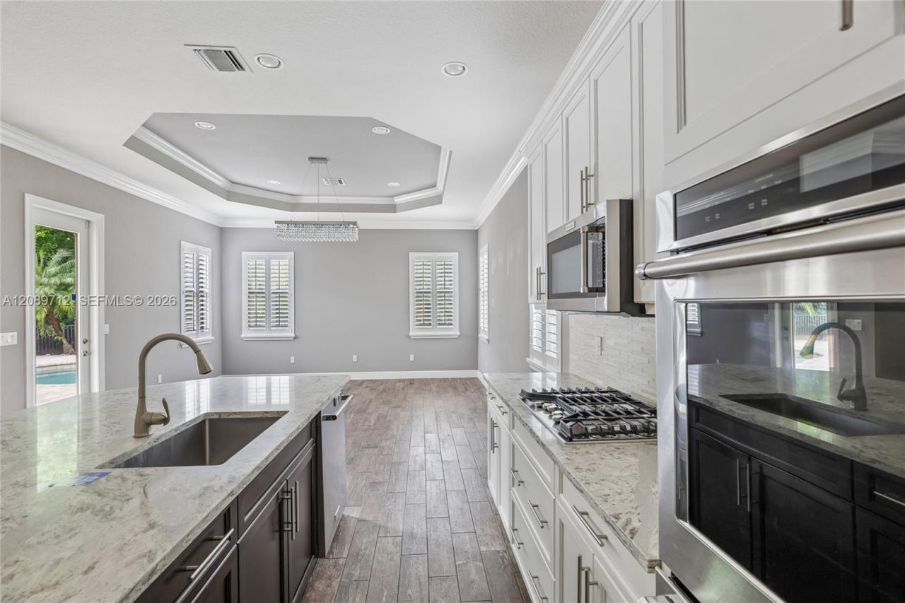 7990 NW 112th Ter, Parkland, FL 33076 Photo