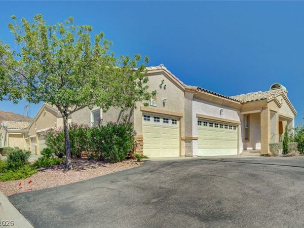 230 Morgyn Lane, Unit 3, Boulder City, NV 89005