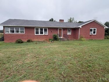 1624 Red Bottom Road, Brookneal, VA 24528