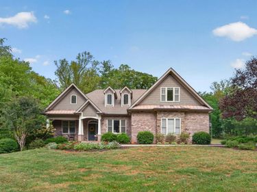 1589 Walnut Hollow Road, Lynchburg, VA 24503