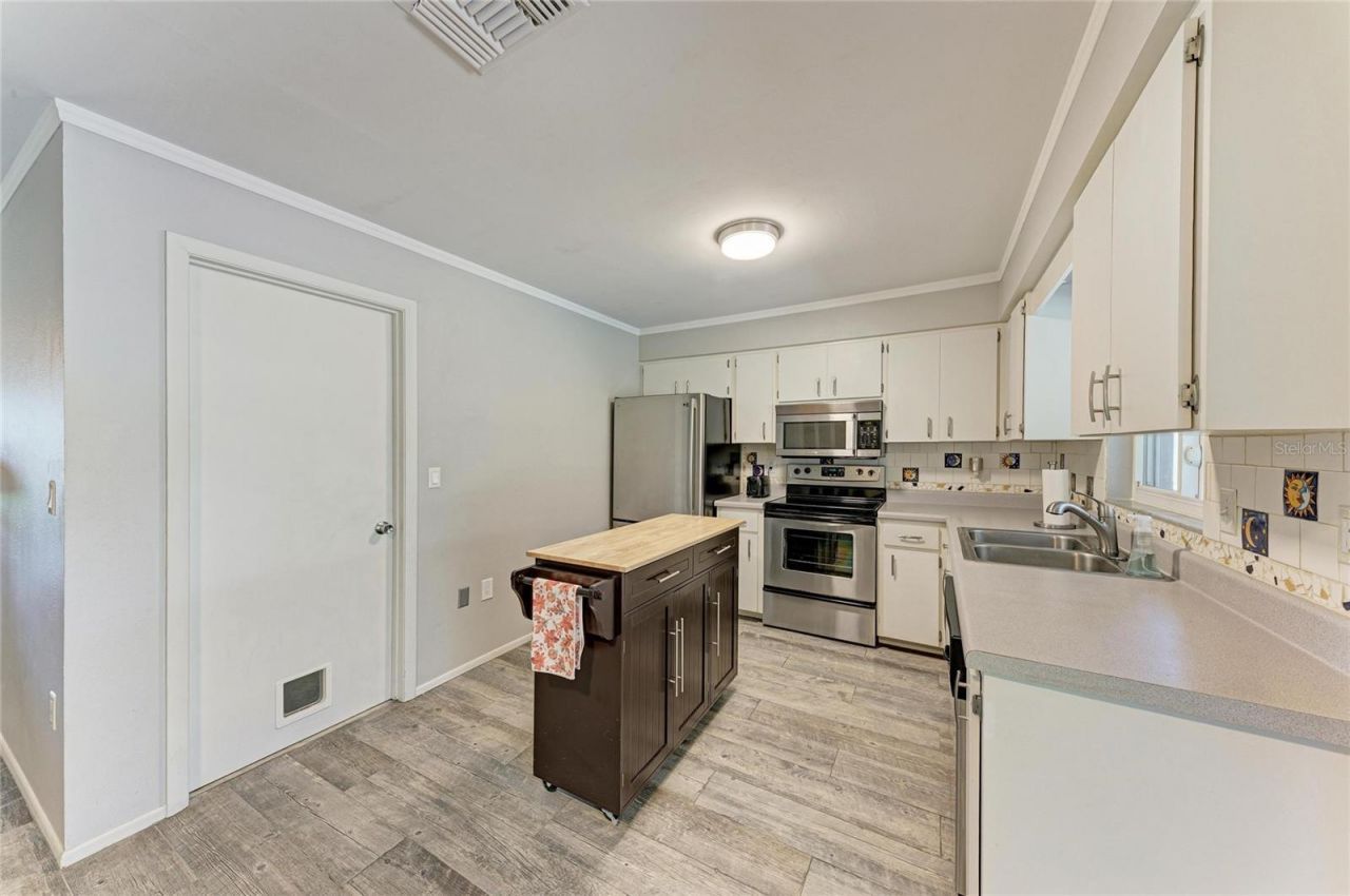 1903 Colleen Street, Sarasota, FL 34231 Photo