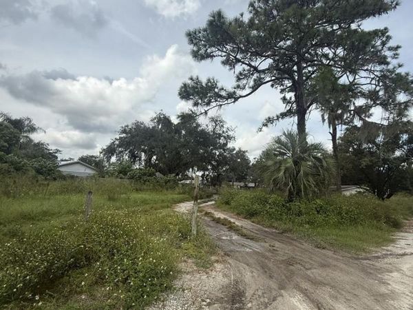6042 LEWIS DRIVE, ZEPHYRHILLS, FL 33542