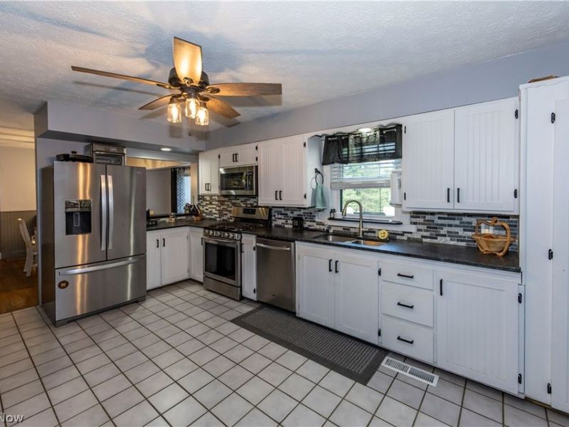 7037 Ryan Road, Medina, OH 44256 Photo 12