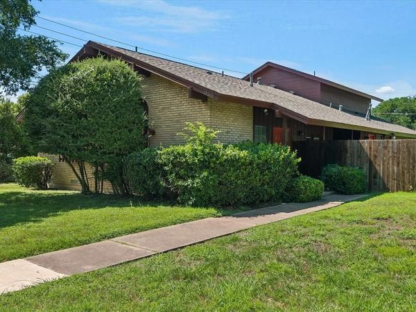 13203 Kit Lane , Unit 13203-1320, Dallas, TX 75240