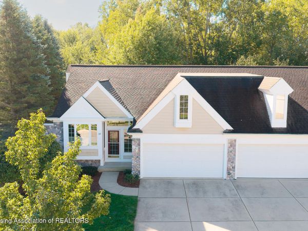34 Aviemore Drive, Mason, MI 48854