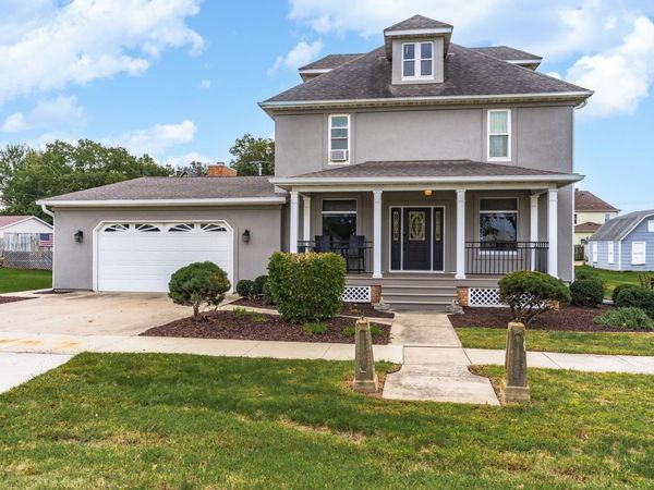 204 W Washington Street, Carlock, IL 61725