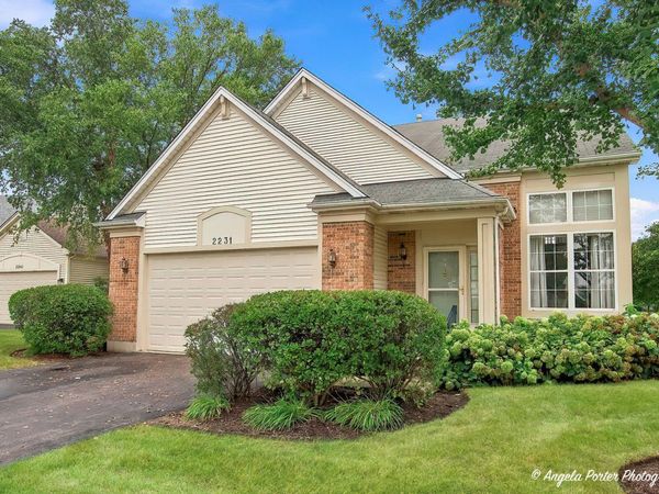 2231 Wilshire Court, Grayslake, IL 60030