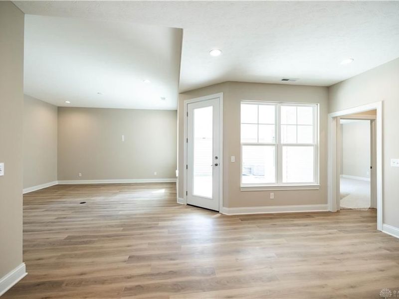 1401 N Fountain Boulevard, Springfield, OH 45504 Photo 11