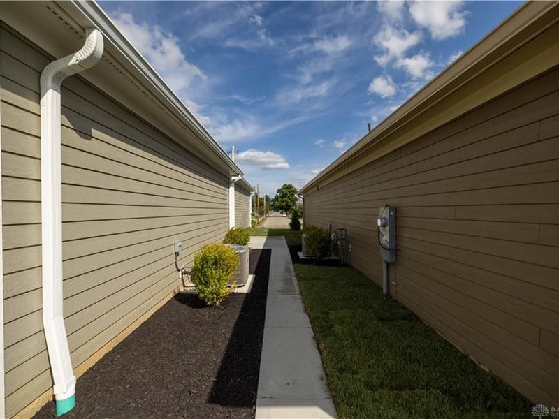 1401 N Fountain Boulevard, Springfield, OH 45504 Photo 6