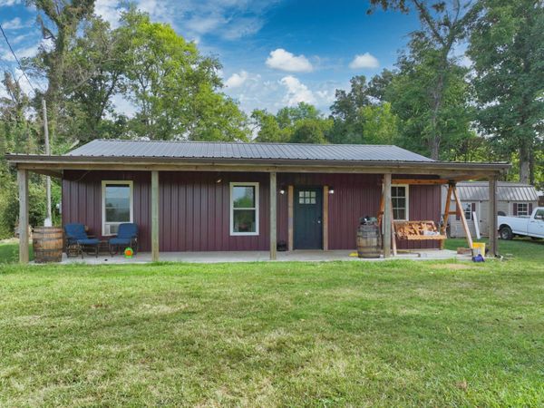 6646 Fisher Rd , Springfield, TN 37172