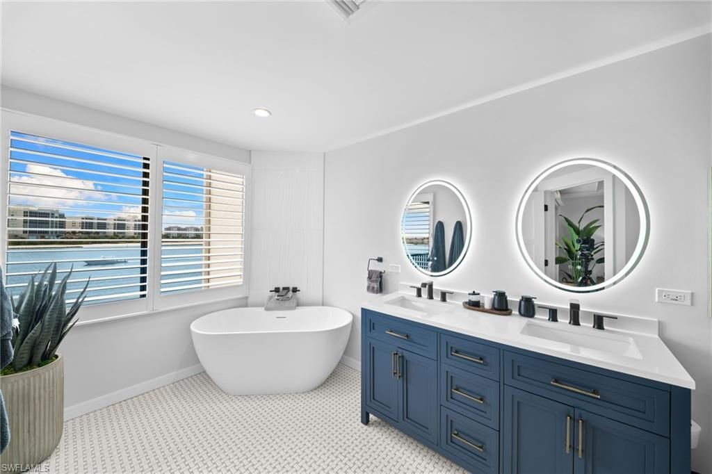 533 La Peninsula Blvd, Unit 533, Naples, FL 34113 Photo