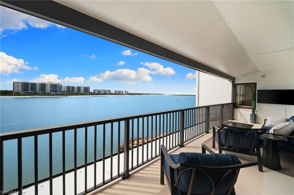 533 La Peninsula Blvd, Unit 533, Naples, FL 34113 Photo