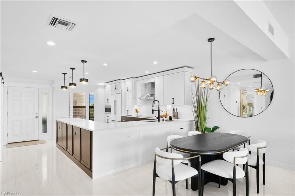 533 La Peninsula Blvd, Unit 533, Naples, FL 34113 Photo
