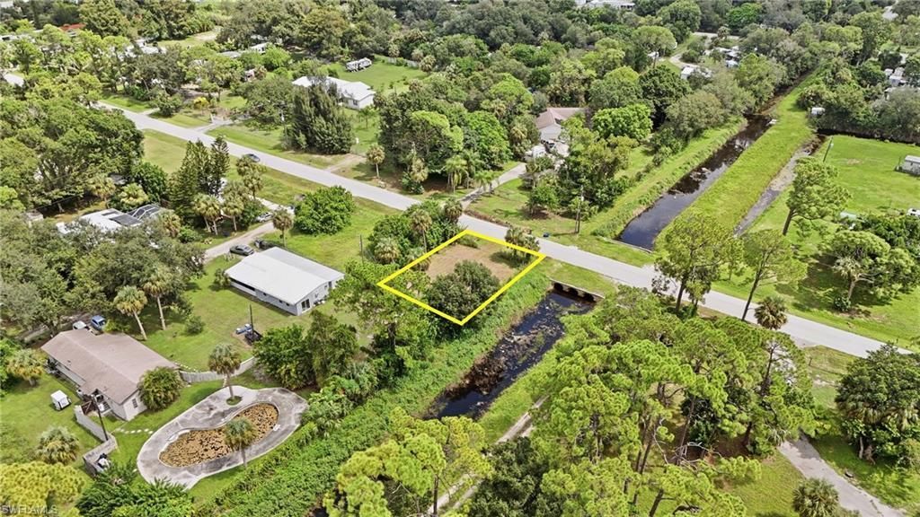 7680 Marx Dr, North Fort Myers, FL 33917 Photo