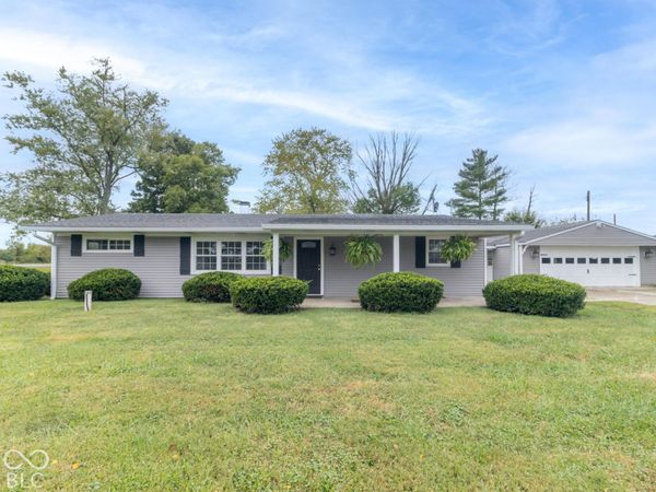 8846 W Dorsey Court , Knightstown, IN 46148