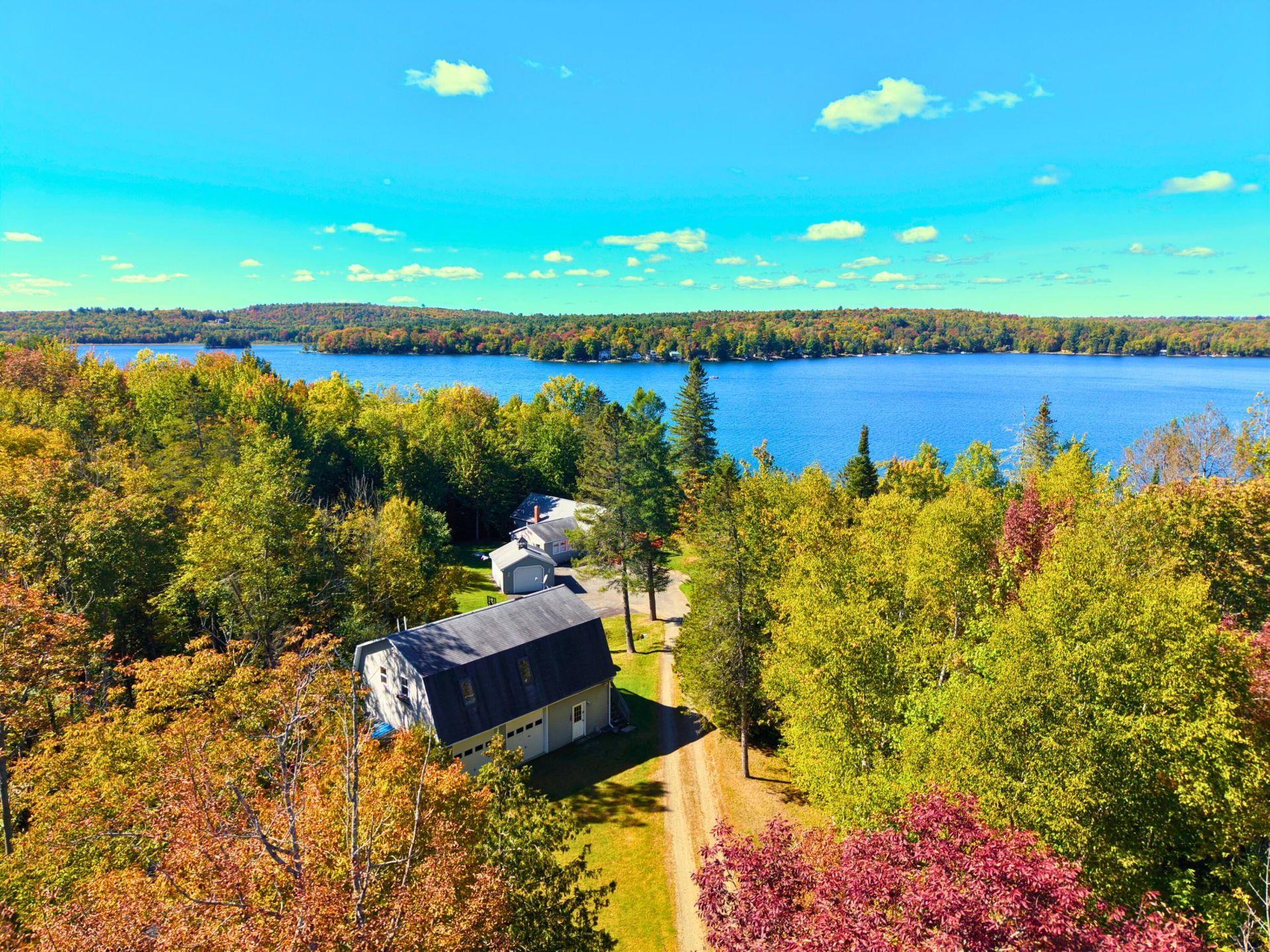 8 Ireland Lane, Dexter, ME 04930 Main Photo