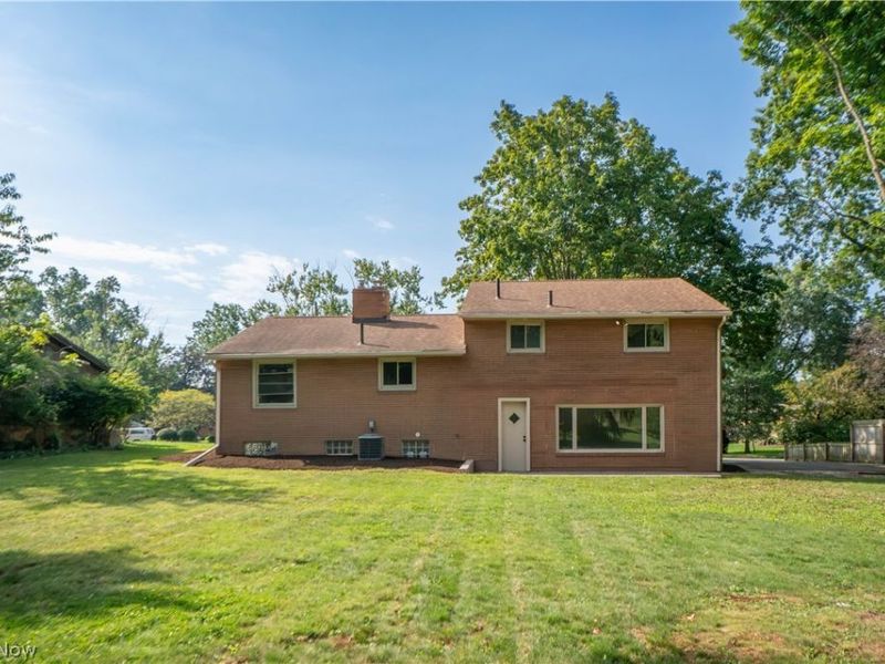 615 Summit Street SE, North Canton, OH 44720 Photo 38