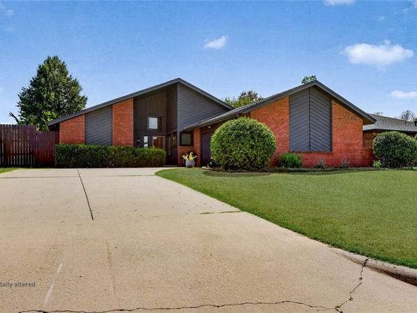 6900 Blue Spruce Court, Oklahoma City, OK 73162