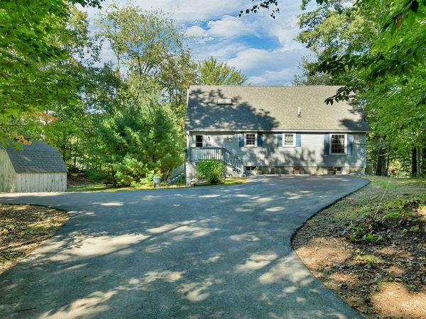 71 Heatherwood Drive, Moultonborough, NH 03254