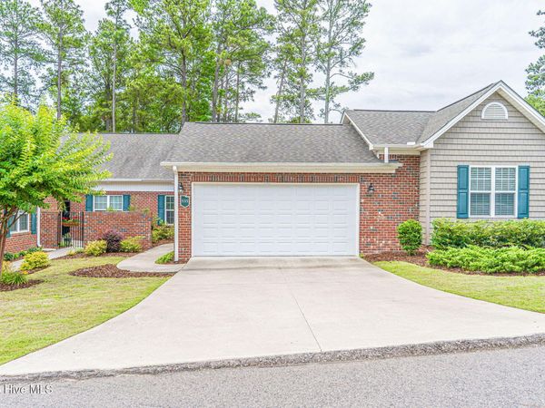 535 Lighthorse Circle, Aberdeen, NC 28315